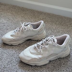 Adidas Ozweego Men's Cream Sneakers Size 10 1/2